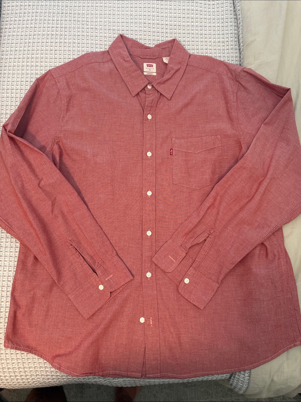 Levi's Men's Salmon-Red Long-Sleeve Button-Down Shirt